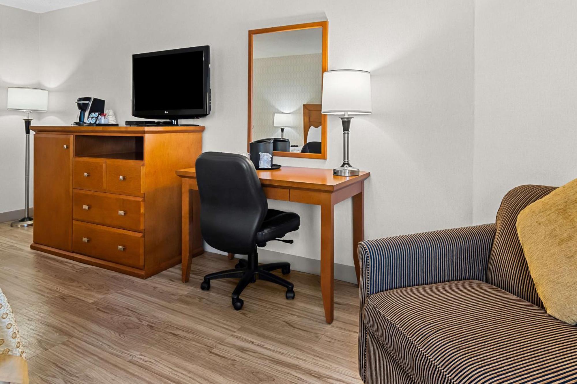 Best Western Plus Langley Inn Exterior foto
